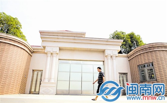 廣東東莞市委原副秘書長吳湛輝1