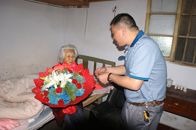 安徽寧國(guó)民政局網(wǎng)站頁面截圖4