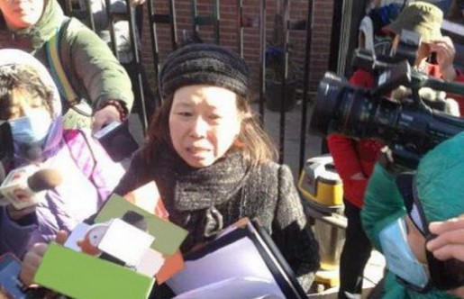 楊某自愿進(jìn)賓館