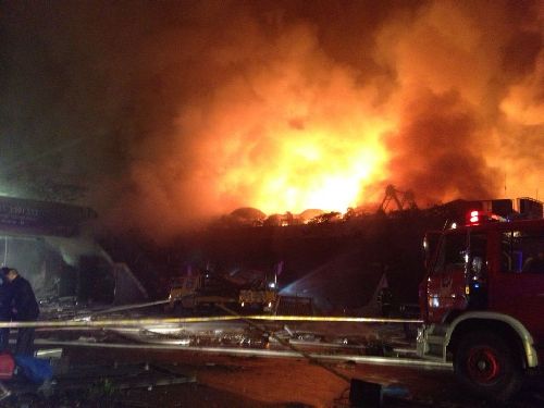 瀘州江陽區(qū)摩爾商場發(fā)生爆炸16