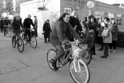 丹麥交通部長(zhǎng)在京秀騎行