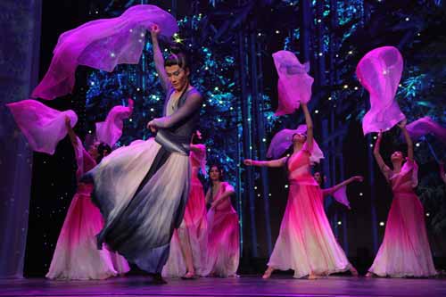 李庚秀非凡舞姿,高山流水覓知音