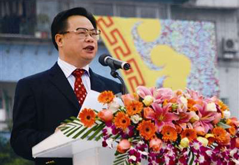 廣東省委原常委、統(tǒng)戰(zhàn)部原部長(zhǎng)周鎮(zhèn)宏一審獲死緩