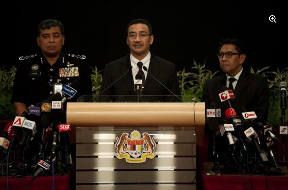 馬來西亞代理交通部長希沙姆丁在吉隆坡舉行發(fā)布會。