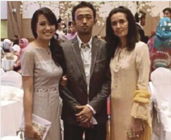 馬航機(jī)長(zhǎng)之子露面