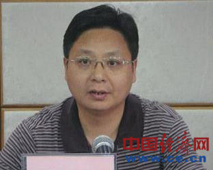 湖北孝感市房管局局長(zhǎng)周仕剛