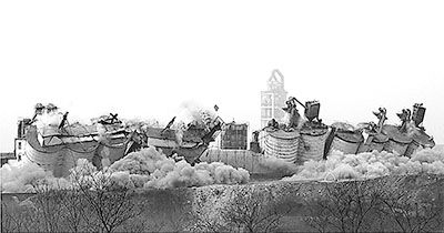 石家莊集中拆除一批水泥企業(yè)